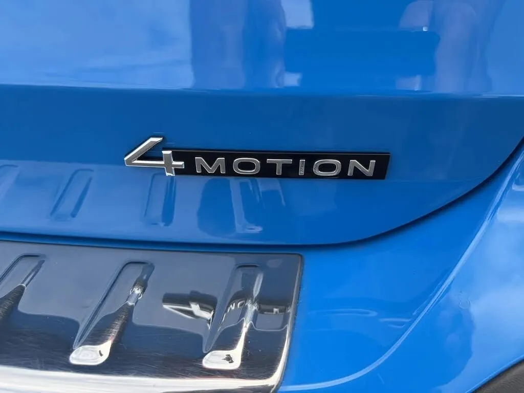 Volkswagen Taos photo 10