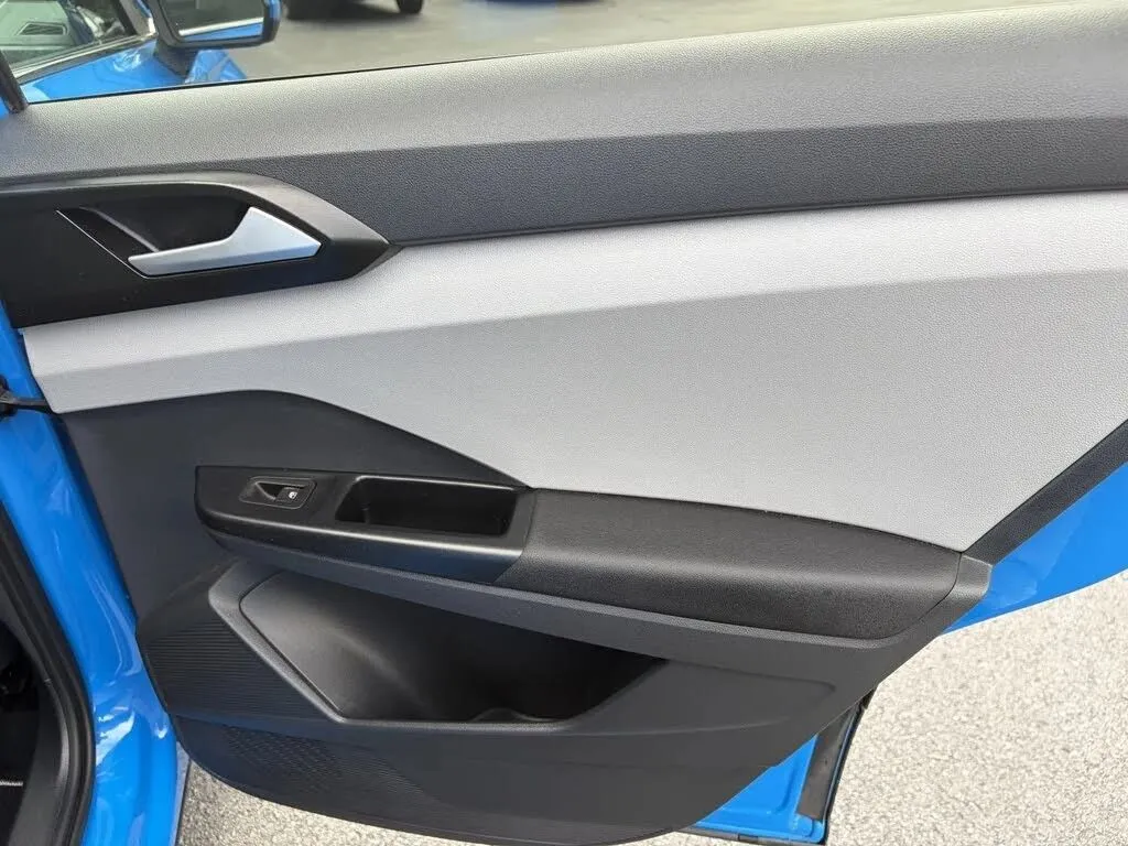 Volkswagen Taos photo 25