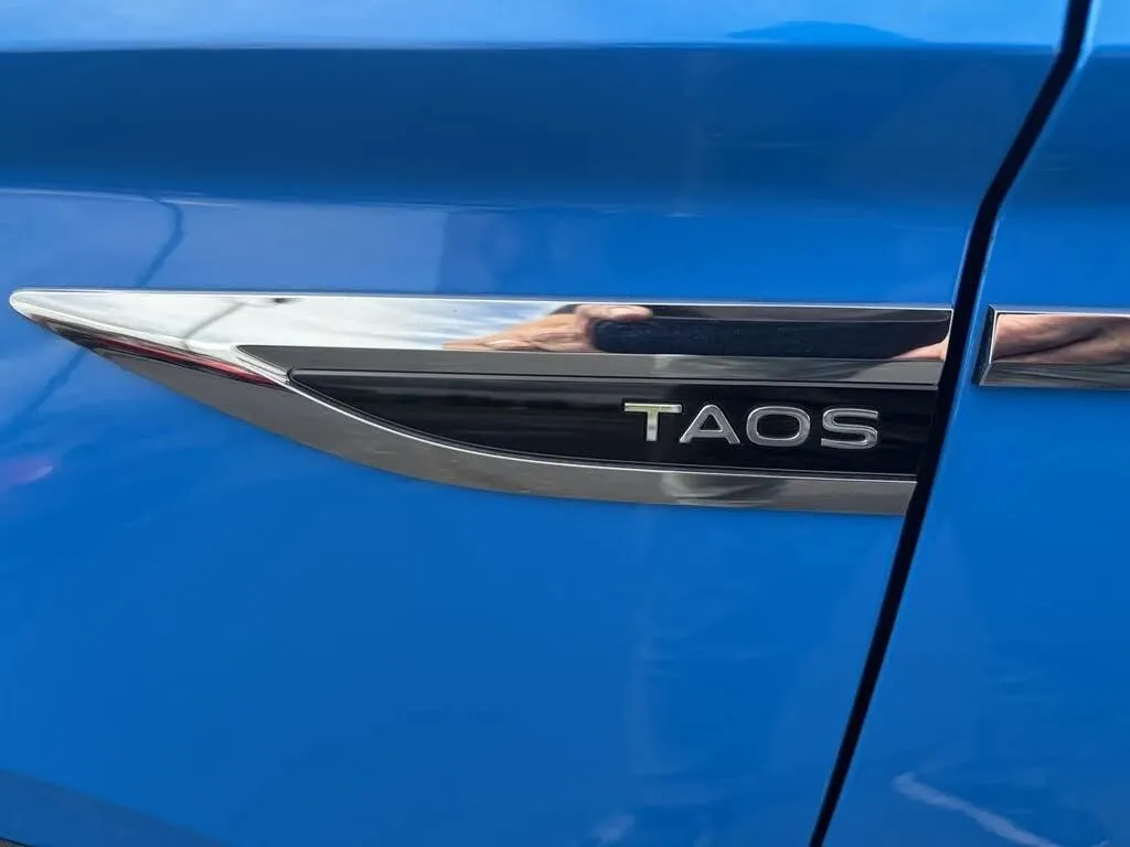 Volkswagen Taos photo 16