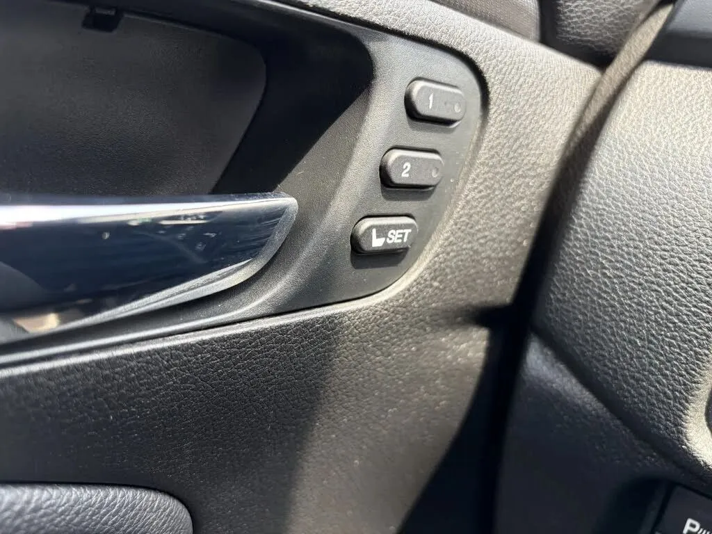 Honda Ridgeline photo 36