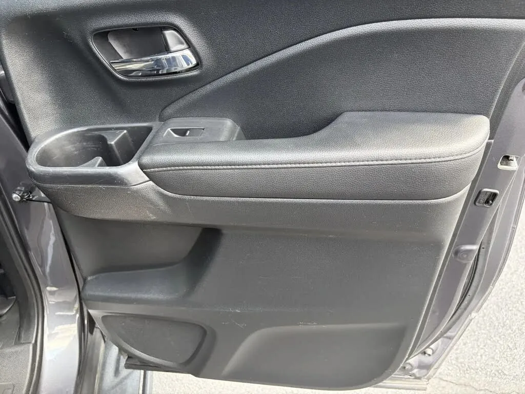 Honda Ridgeline photo 26
