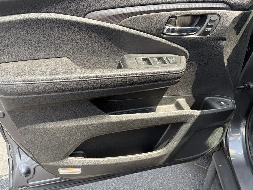 Honda Ridgeline photo 20