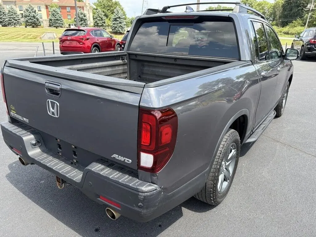 Honda Ridgeline photo 7