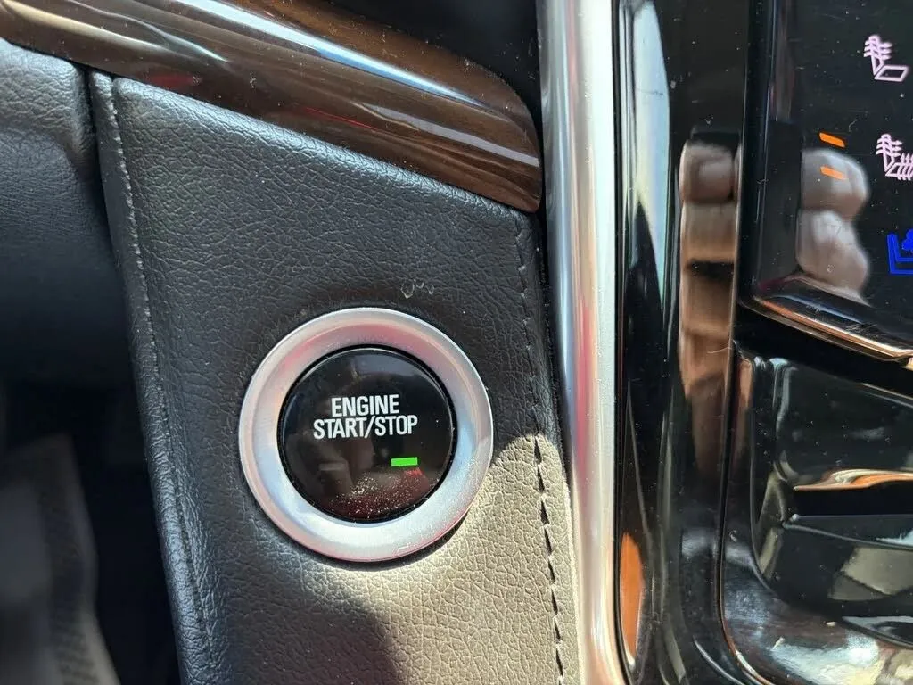 Cadillac Escalade photo 33
