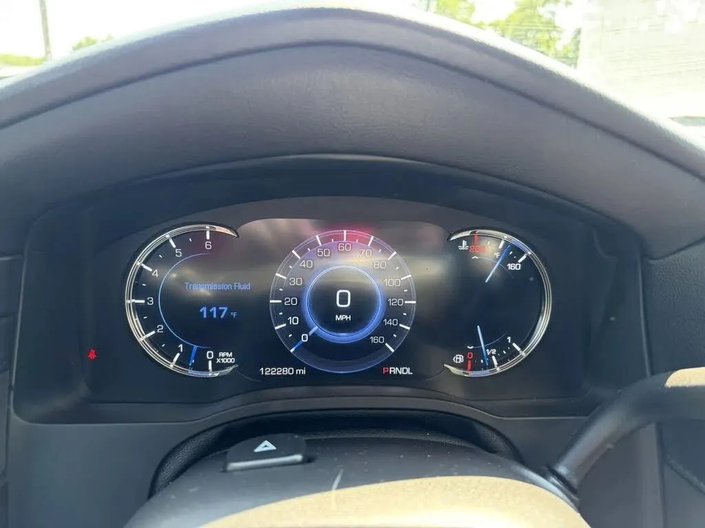 Cadillac Escalade photo 25