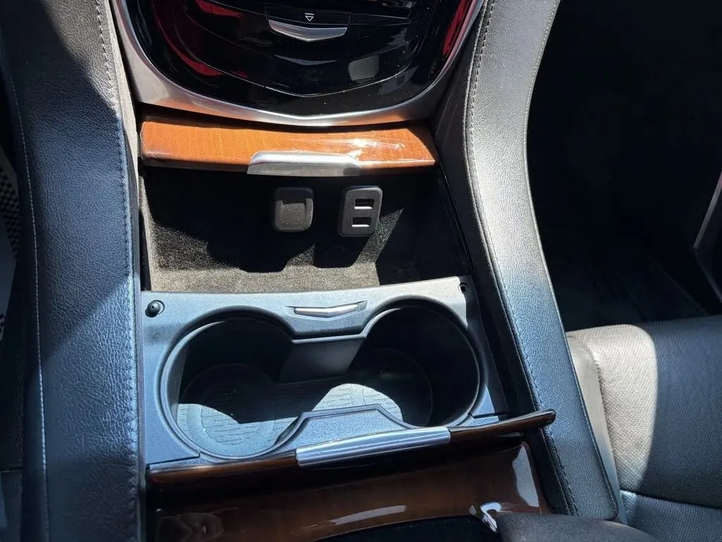 Cadillac Escalade photo 41