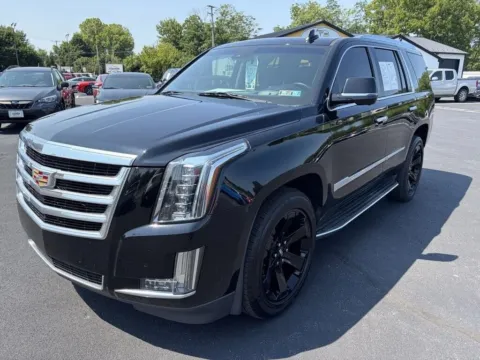 Another view of 2018 Cadillac Escalade Luxury for sale in Lebanon, PA at Lebanon Auto Sales