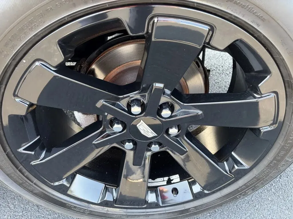 Cadillac Escalade photo 10