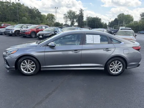 More photos of 2019 Hyundai Sonata SE at Lebanon Auto Sales, PA