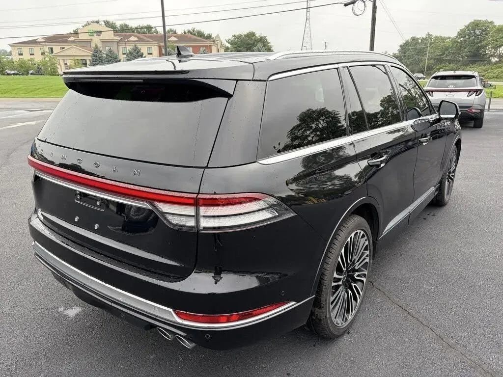 Lincoln Aviator photo 7
