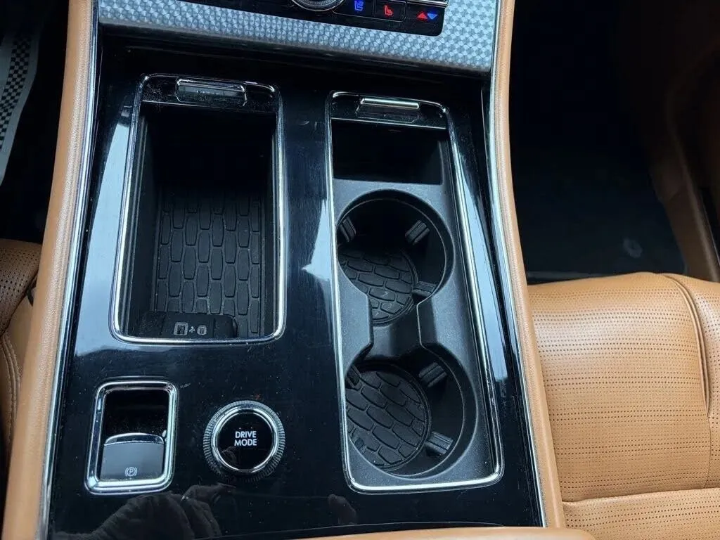 Lincoln Aviator photo 45