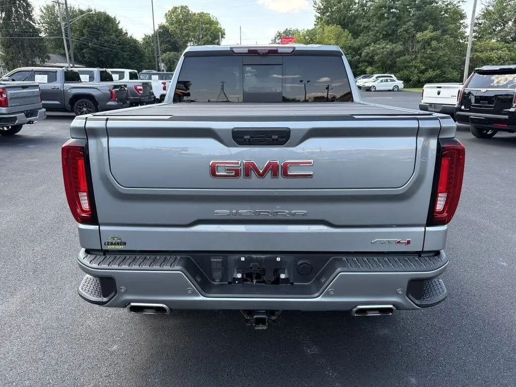 2023 GMC Sierra 1500 AT4 - Photo 8
