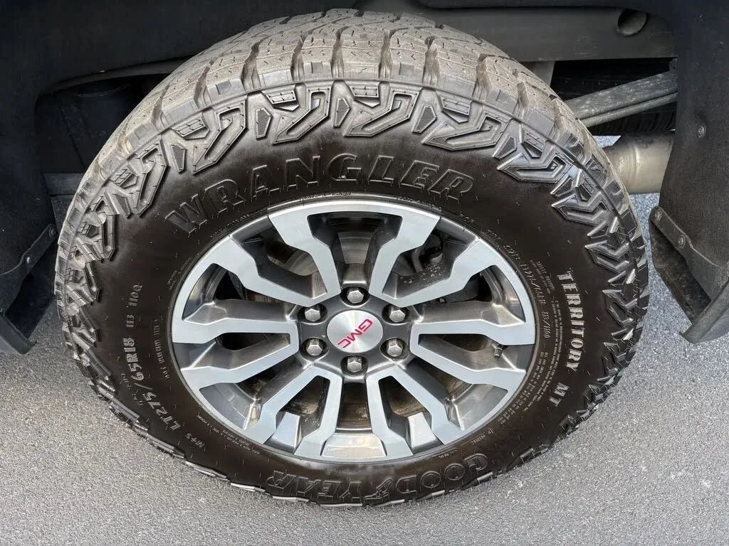 2023 GMC Sierra 1500 AT4 - Photo 42