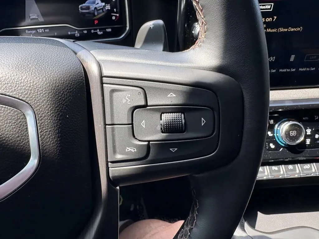 2023 GMC Sierra 1500 AT4 - Photo 18