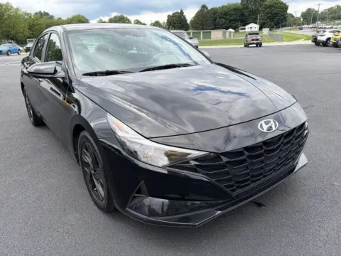 Black 2023 Hyundai Elantra SEL for sale in Lebanon, PA