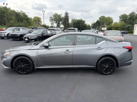 More photos of 2022 Nissan Altima SV Intelligent AWD at Lebanon Auto Sales, PA