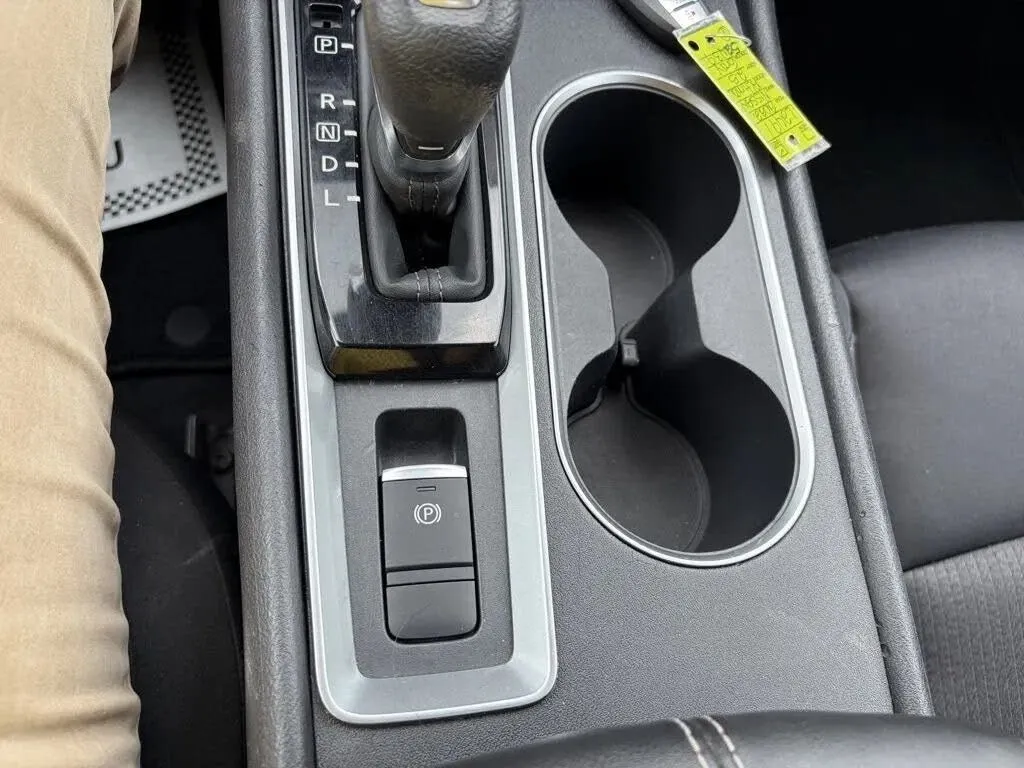 Nissan Altima photo 37