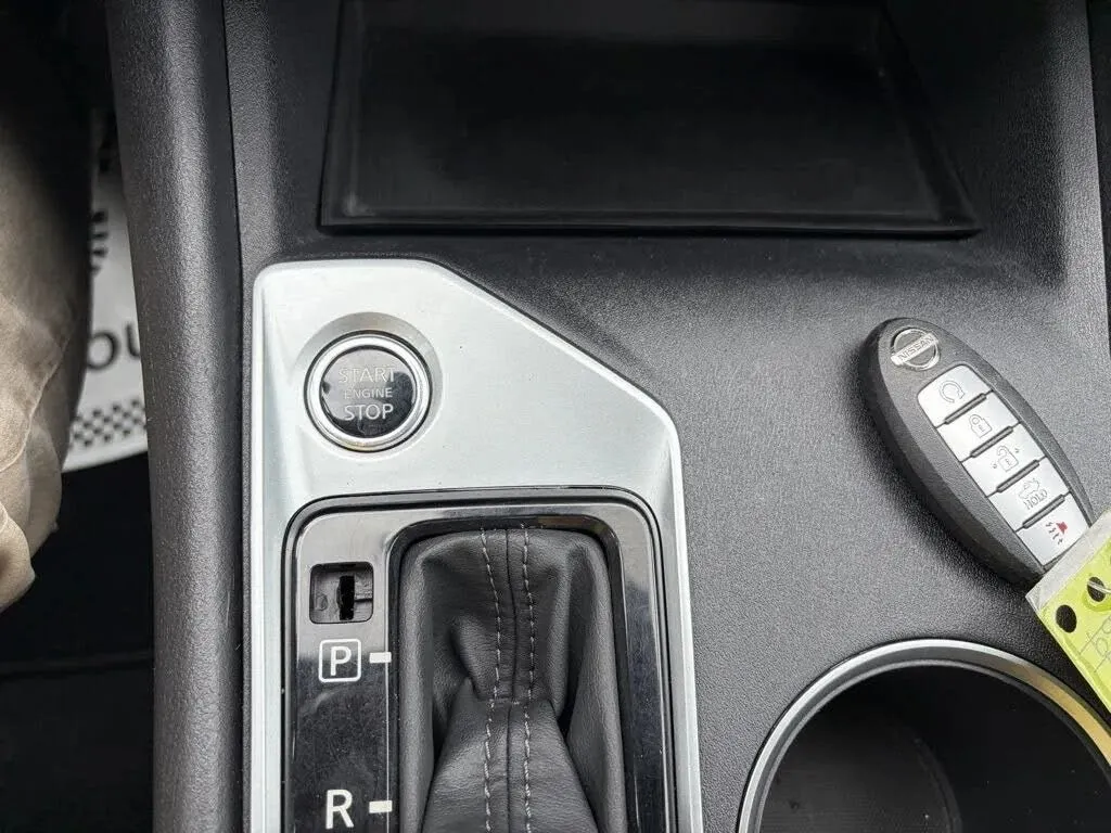 Nissan Altima photo 35
