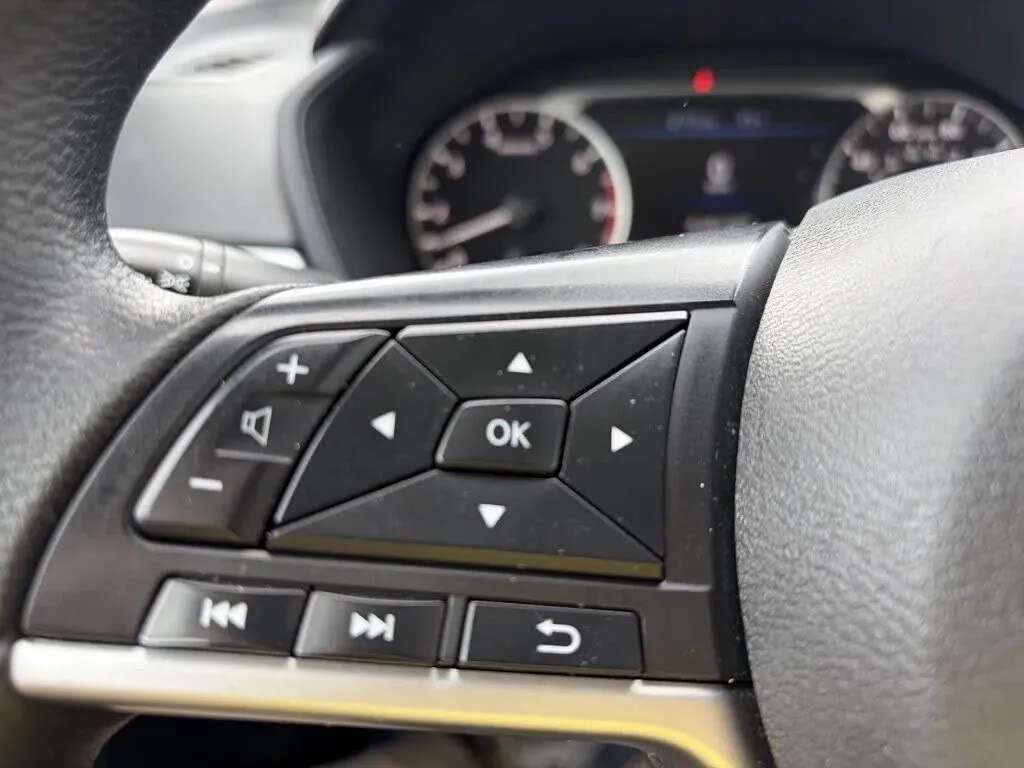 Nissan Altima photo 30