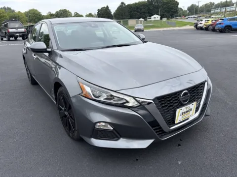 Gray 2022 Nissan Altima SV Intelligent AWD for sale in Lebanon, PA
