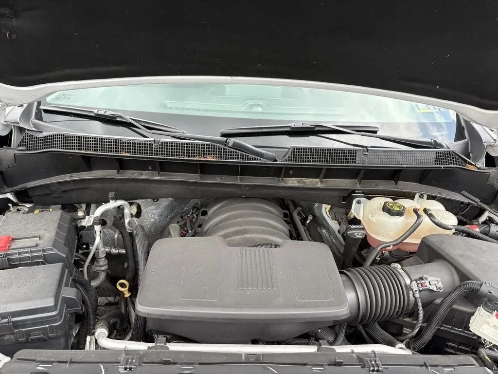 Chevrolet Silverado photo 41