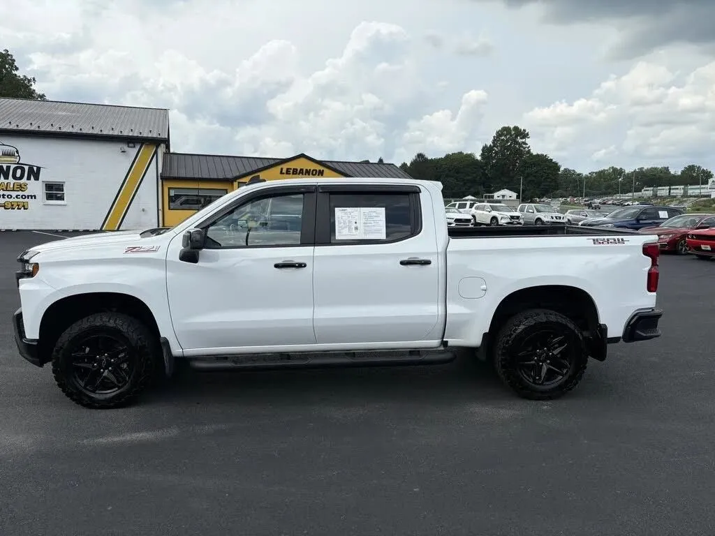 Chevrolet Silverado photo 4