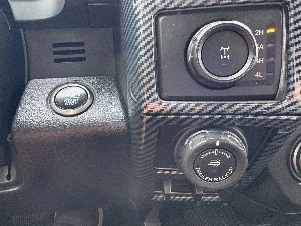 Ford F-150 photo 23
