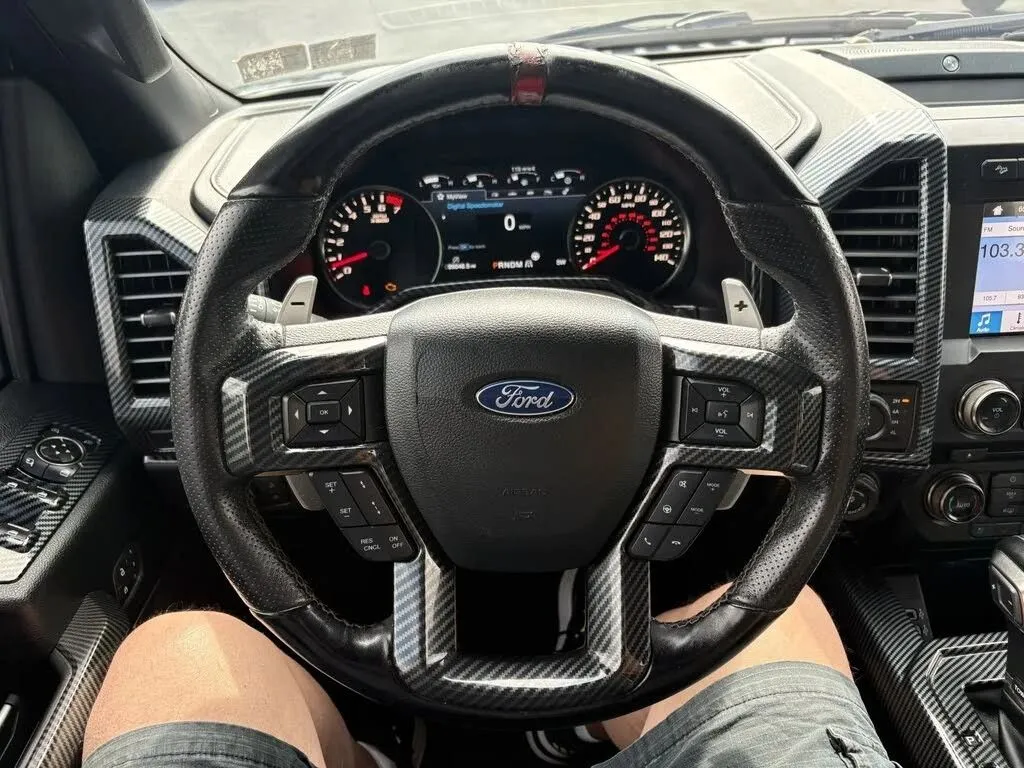 Ford F-150 photo 16