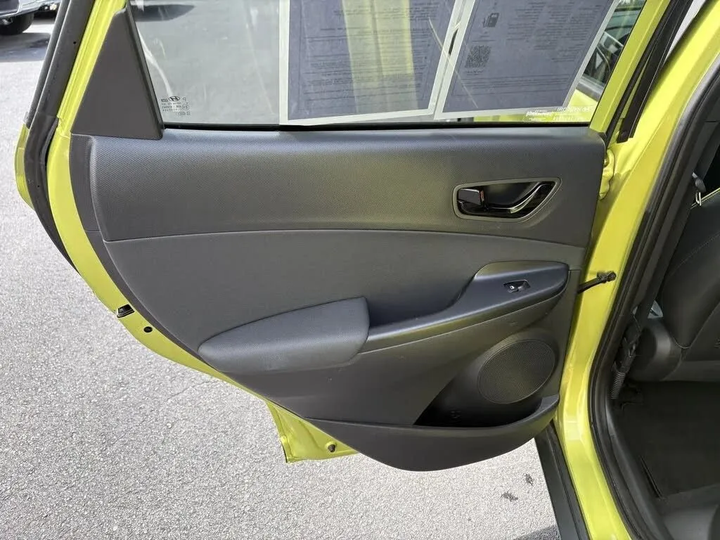 Hyundai Kona photo 25