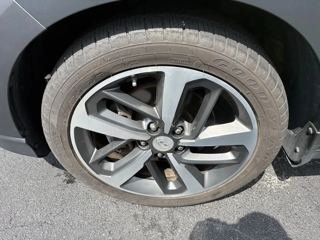 Hyundai Kona photo 32