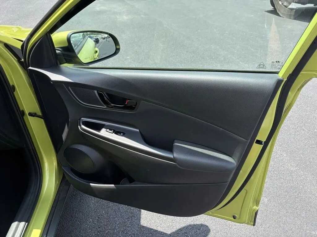 Hyundai Kona photo 29