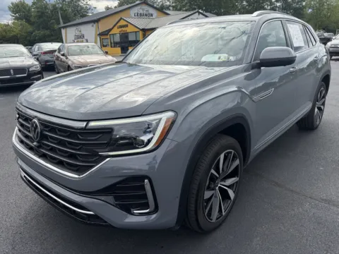 More photos of 2024 Volkswagen Atlas Cross Sport SEL Premium R-Line 4Motion at Lebanon Auto Sales, PA