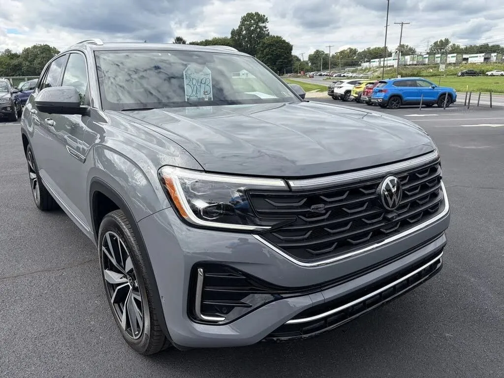 Gray 2024 Volkswagen Atlas Cross Sport 2.0T SEL Premium R-Line for sale in Lebanon, PA
