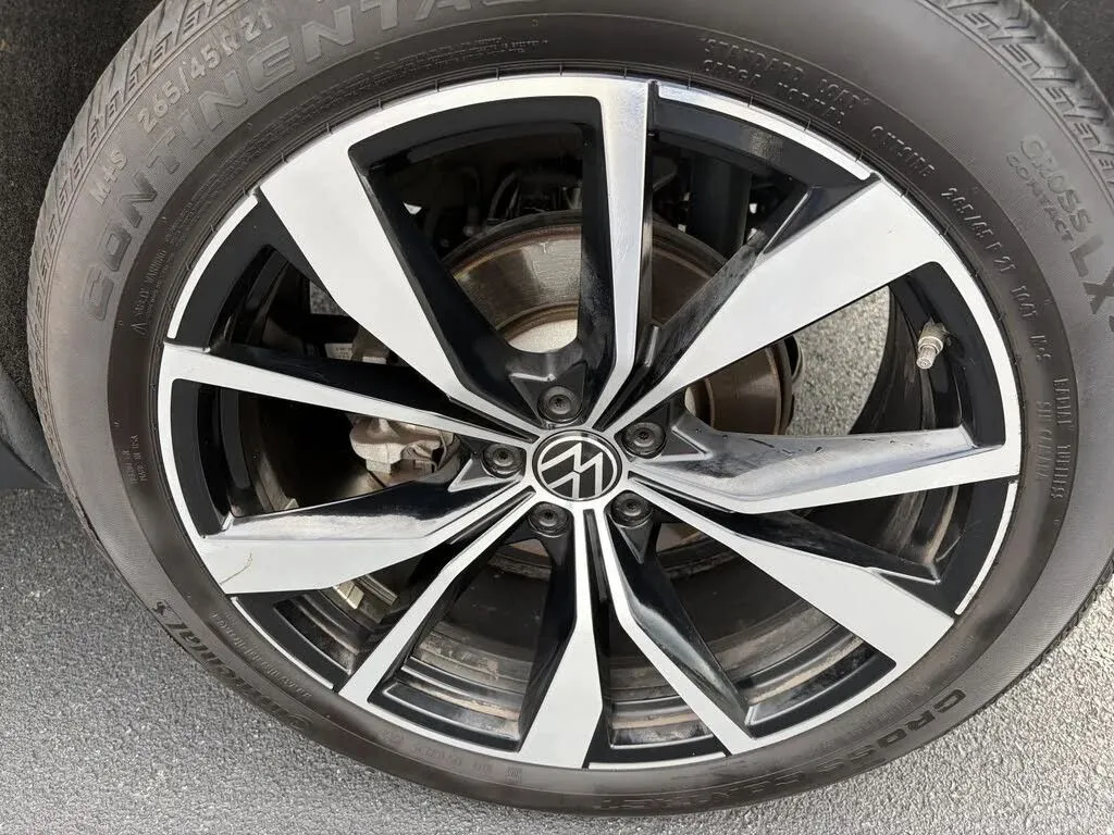 Volkswagen Atlas Cross Sport photo 13