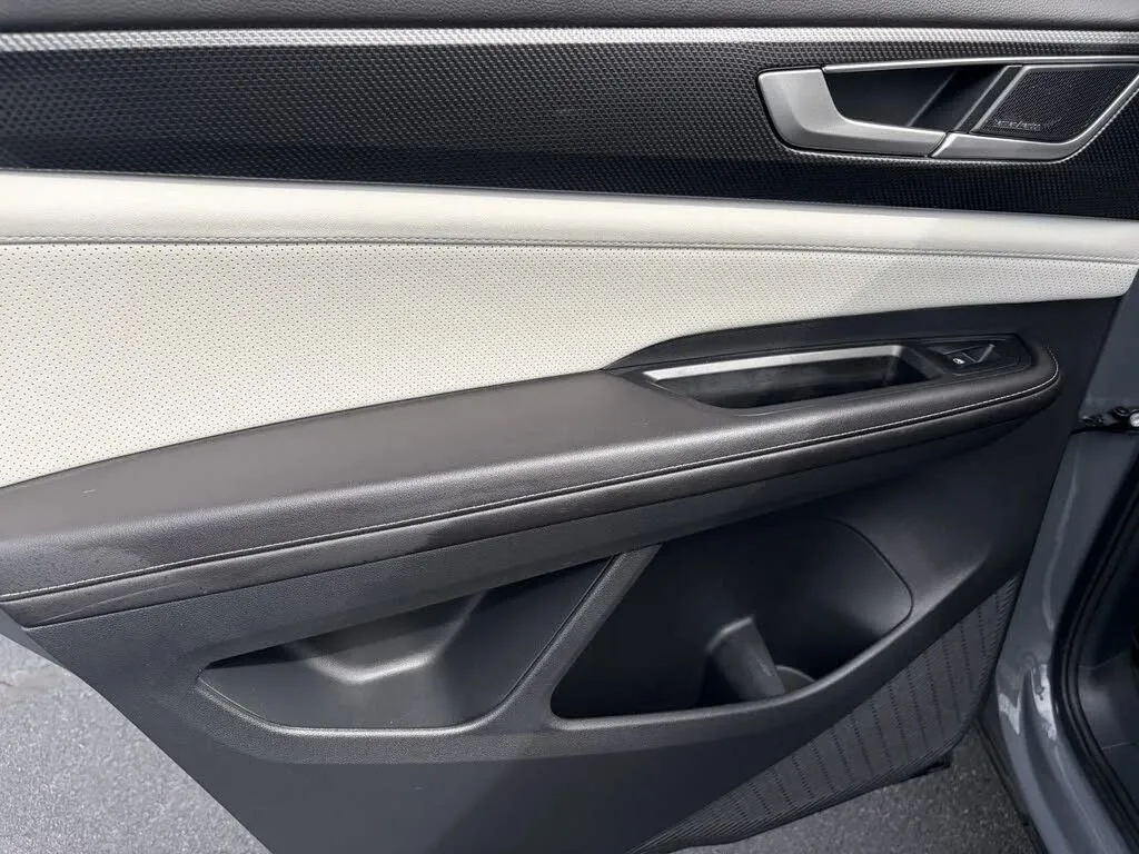 Volkswagen Atlas Cross Sport photo 22