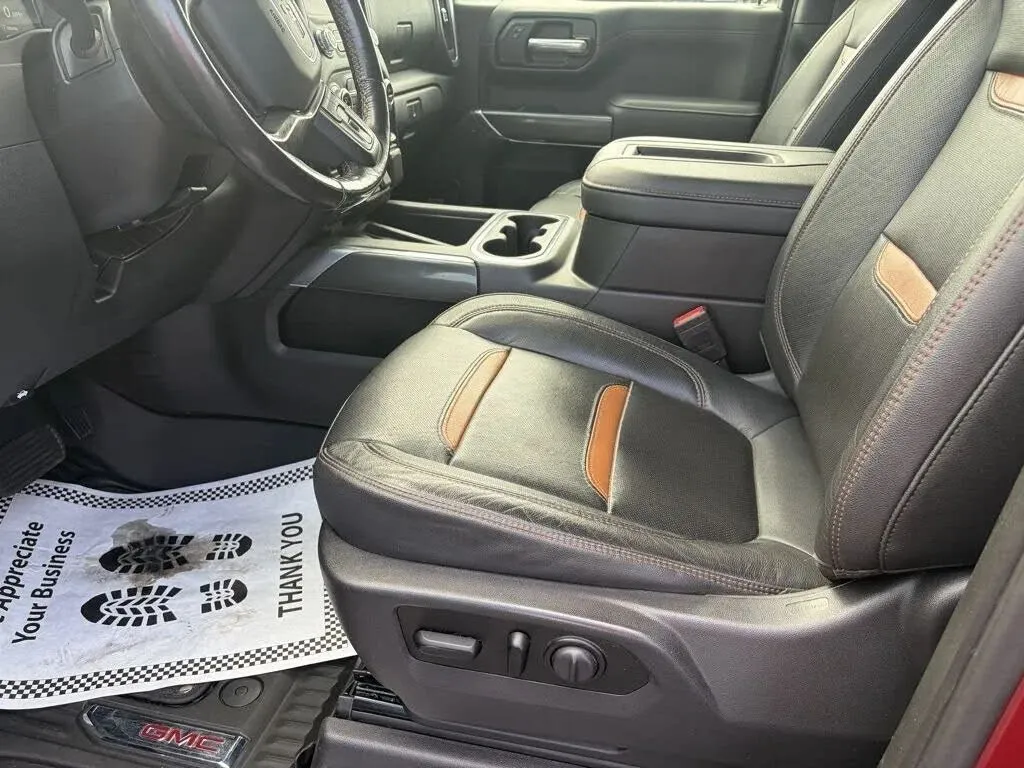 GMC Sierra photo 14