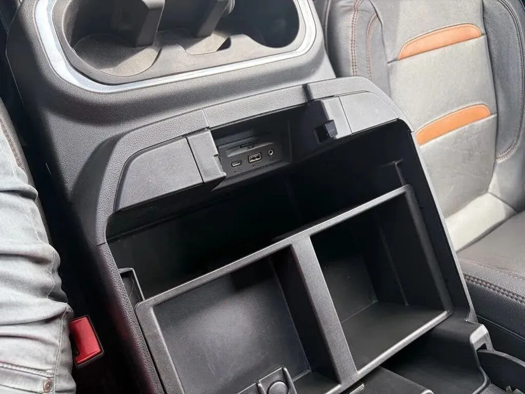 GMC Sierra photo 43