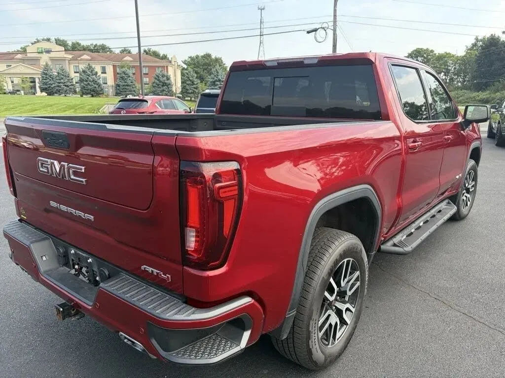 GMC Sierra photo 7