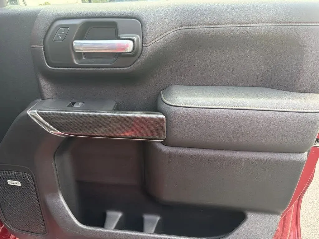 GMC Sierra photo 25