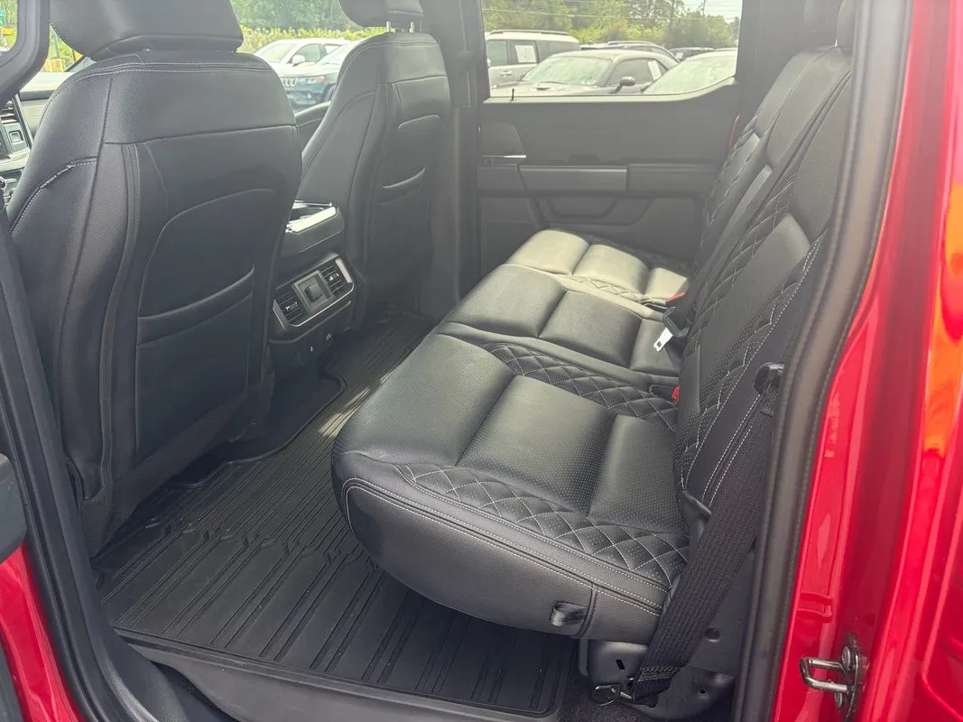 Ford F-150 photo 21