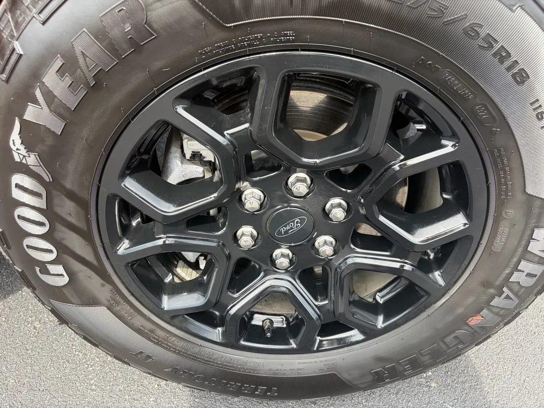 Ford F-150 photo 14