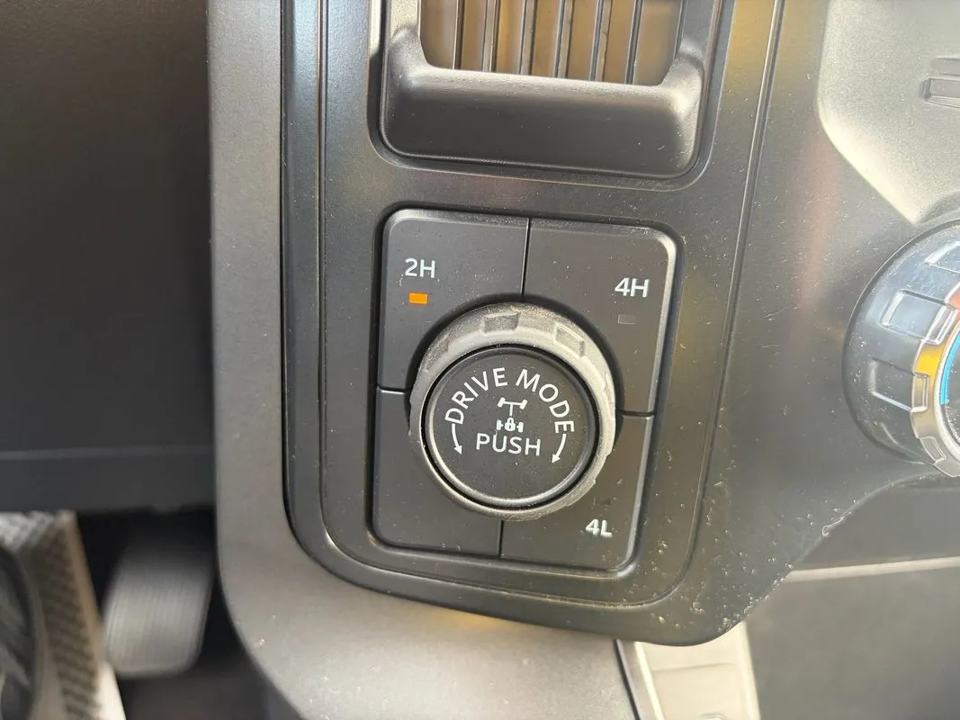 Ford F-150 photo 40