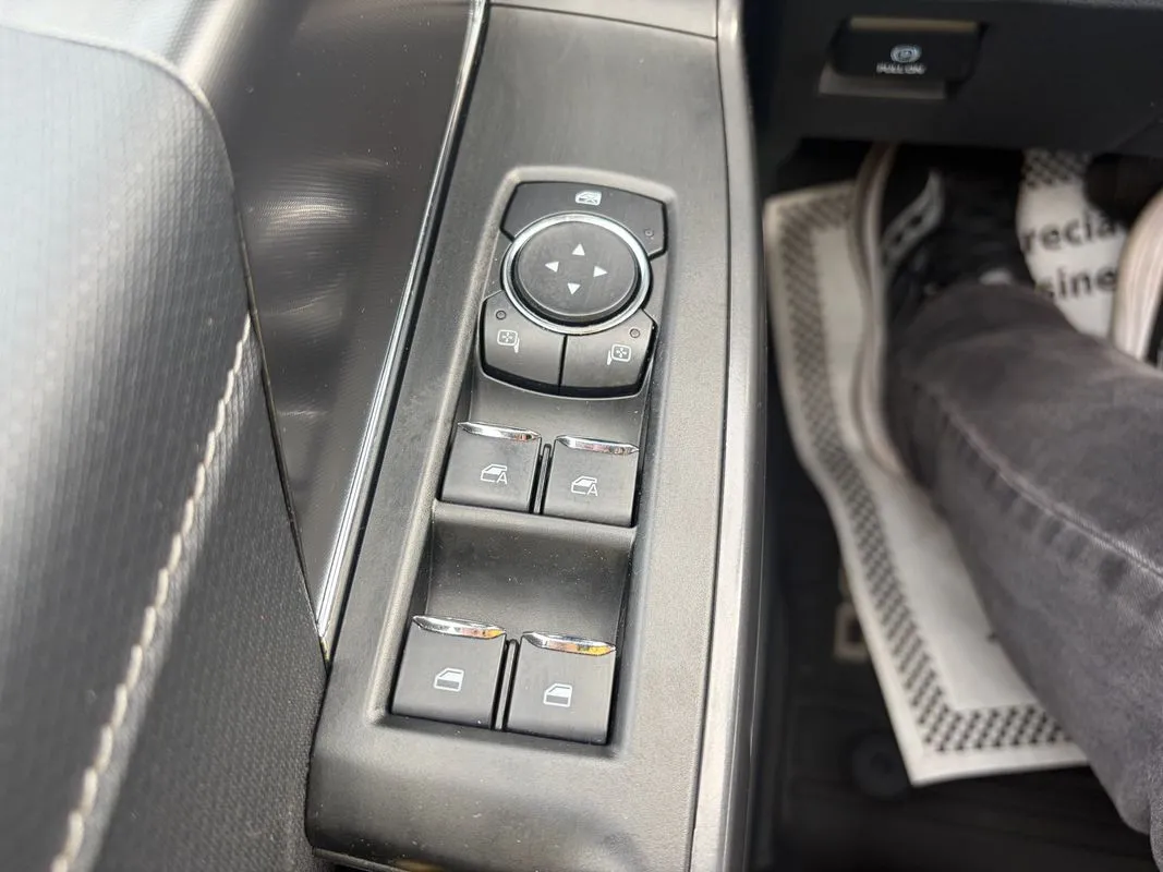 Ford F-150 photo 33