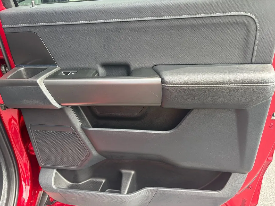 Ford F-150 photo 25