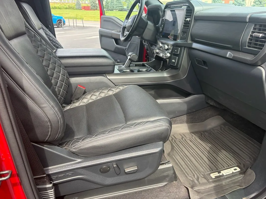 Ford F-150 photo 26