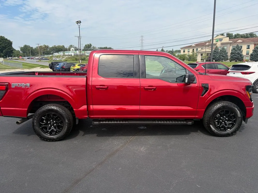 Ford F-150 photo 8
