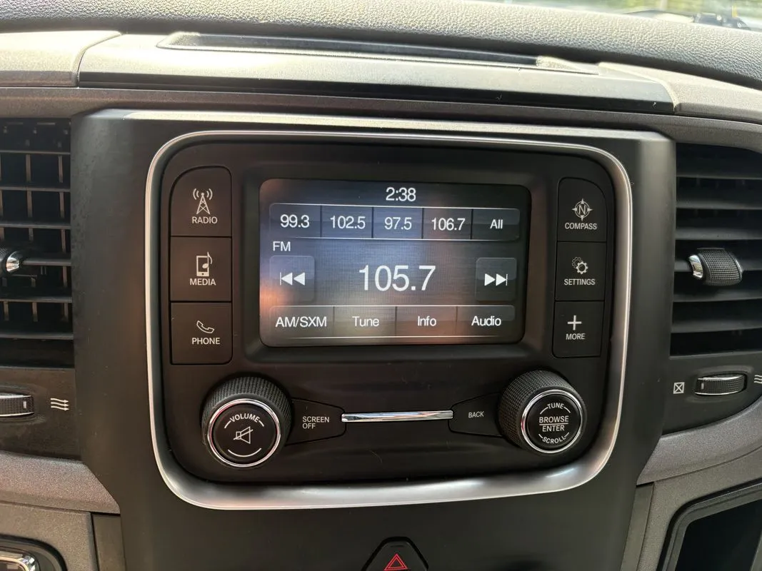 Ram 1500 photo 14