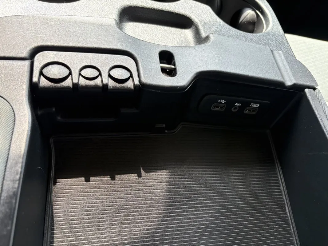Ram 1500 photo 18