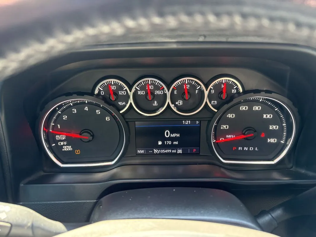 Chevrolet Silverado photo 12