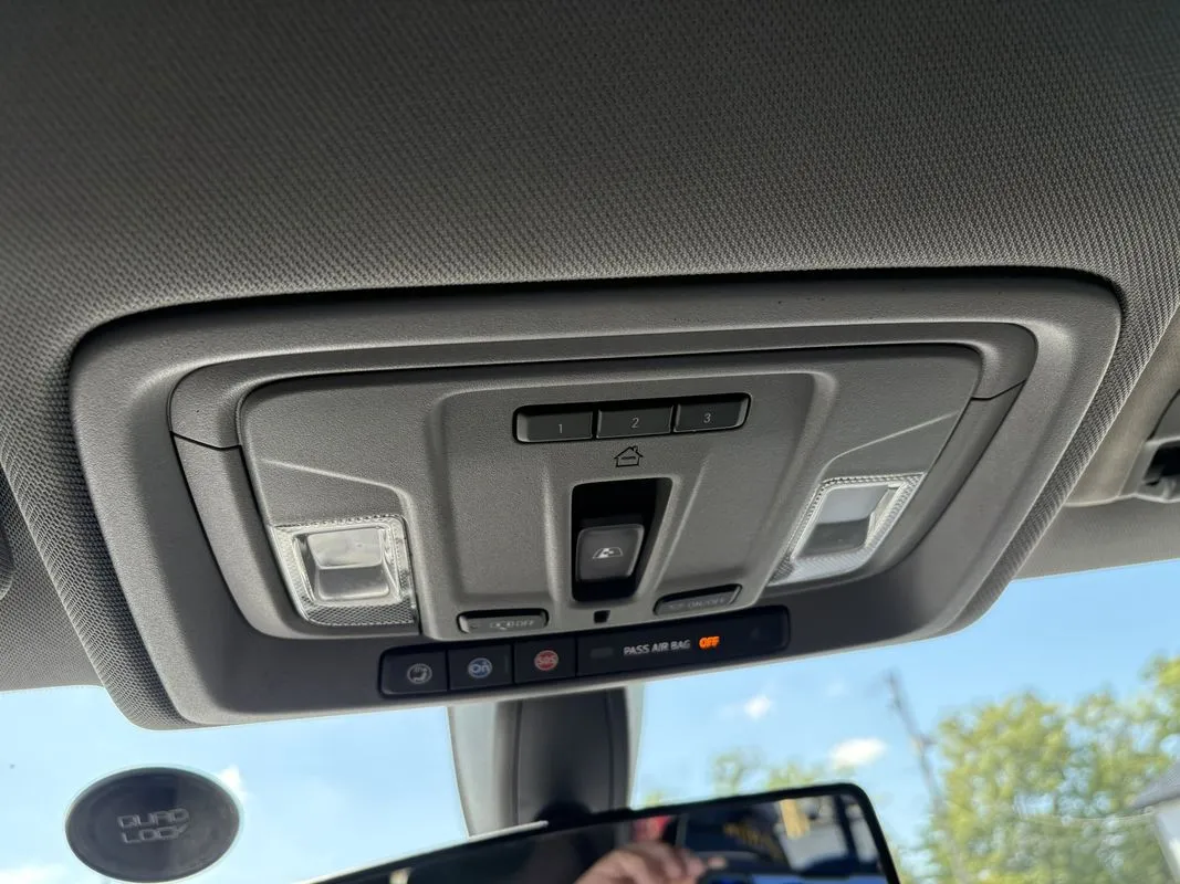 Chevrolet Silverado photo 20